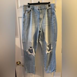 american eagle distressed mom jeans size 16